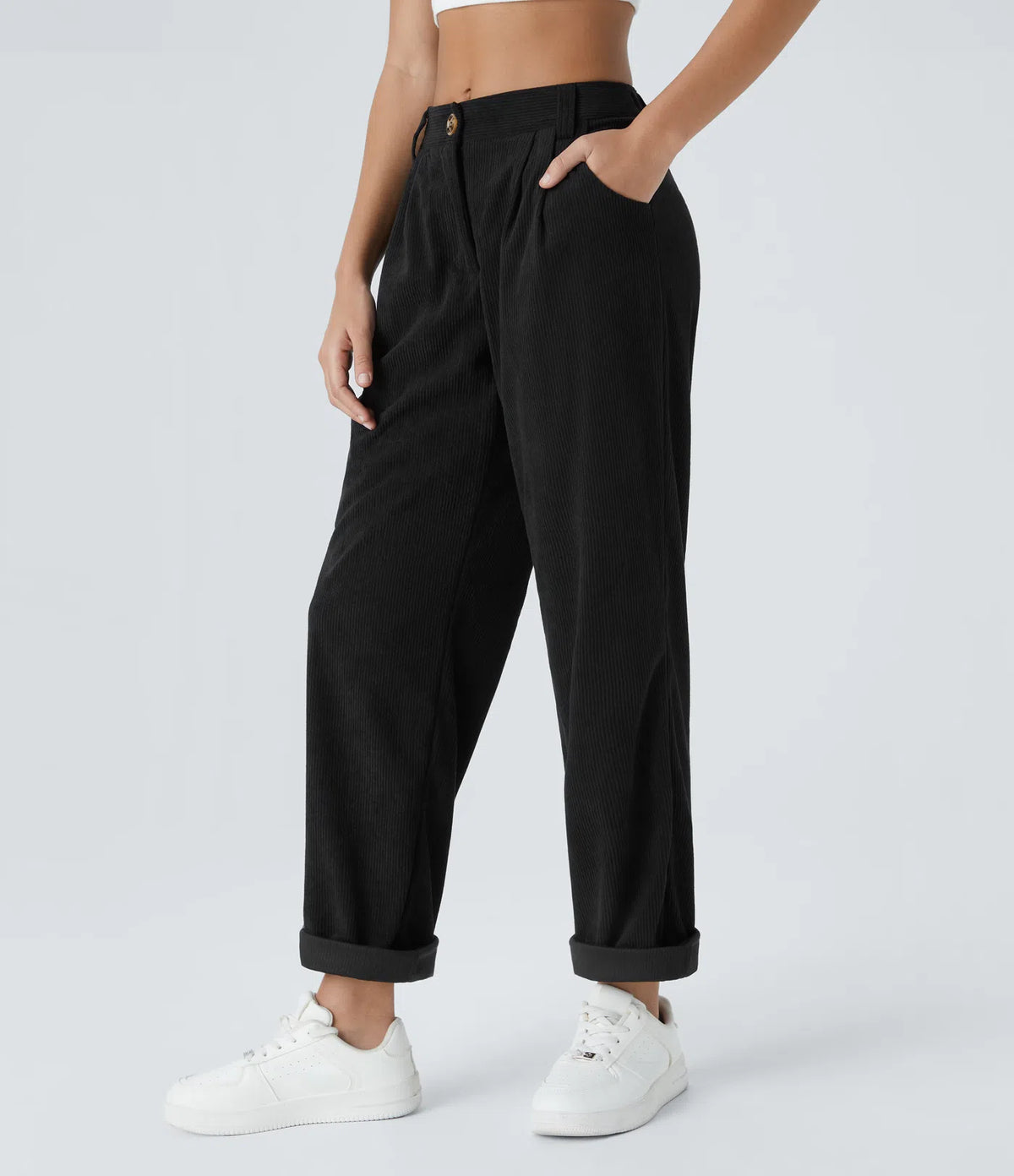 Pantalón de pana de tiro medio con bolsillos