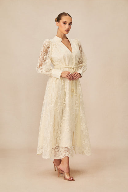 Vestido midi de encaje bordado con escote en V