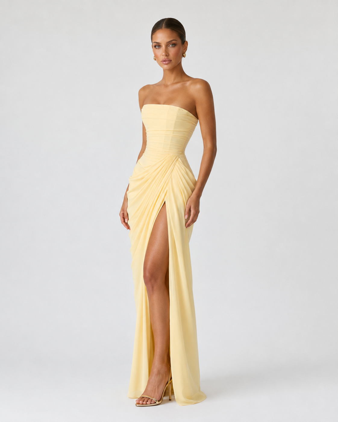 Vestido maxi drapeado amarillo detalle