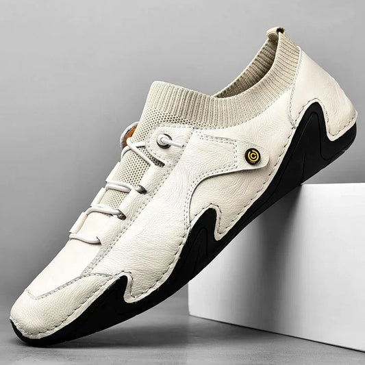 Zapatillas casual negras de suela gruesa