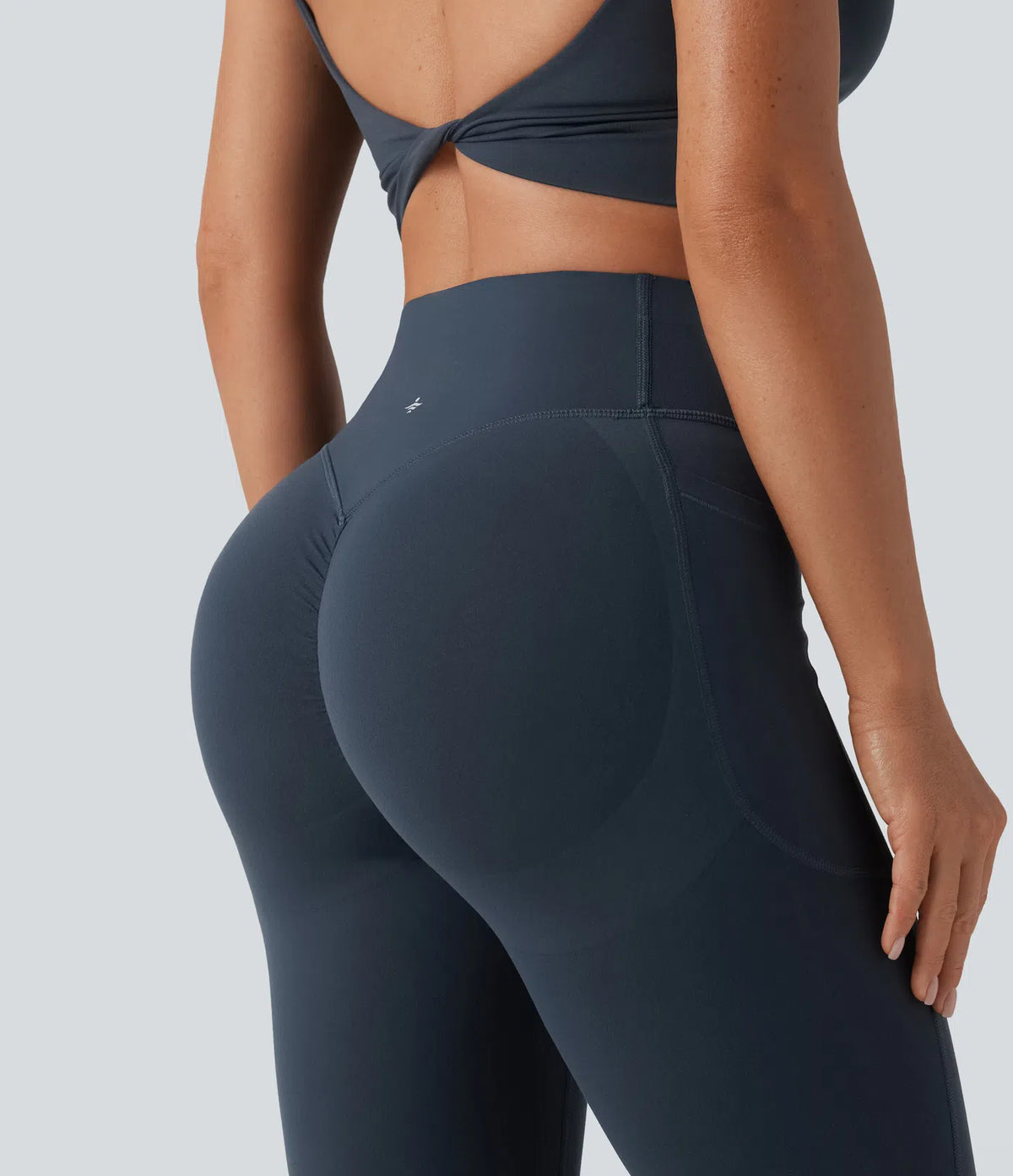 Leggings de yoga acampanados con efecto push-up