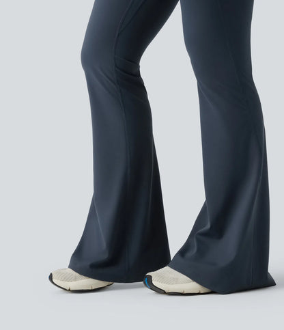 Leggings de yoga acampanados con efecto push-up
