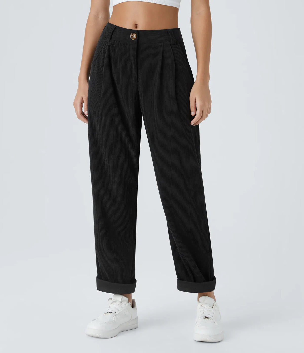 Pantalón de pana de tiro medio con bolsillos