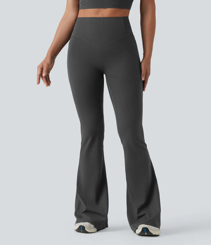 Leggings de yoga acampanados con efecto push-up