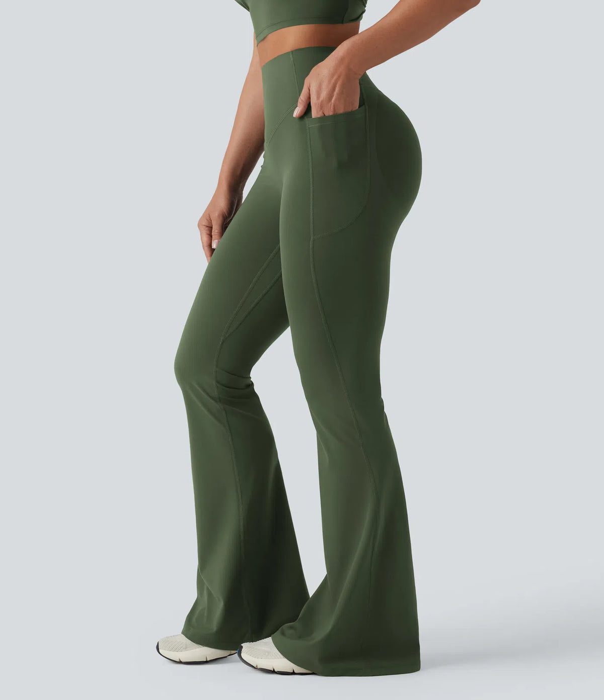 Leggings de yoga acampanados con efecto push-up